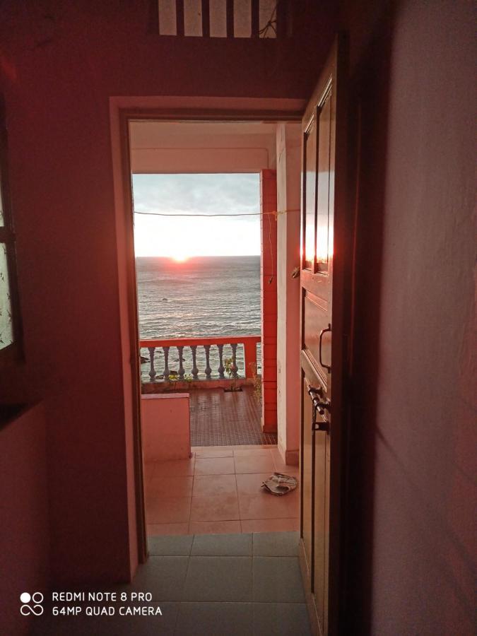 Om Ganesh Naik Guest House Arambol Esterno foto